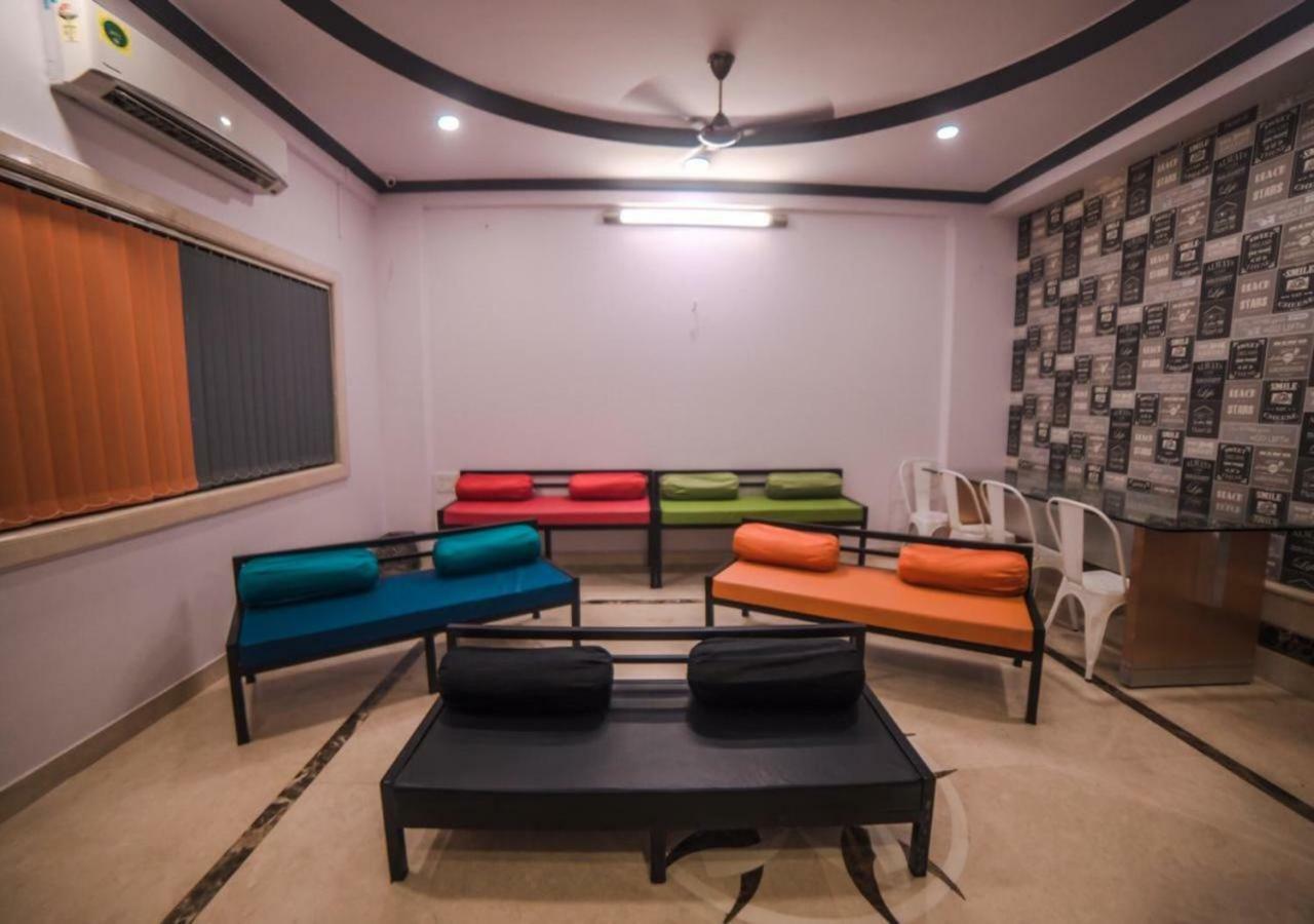 Happinest - The Backpacker'S Hostel Mumbai Exterior foto